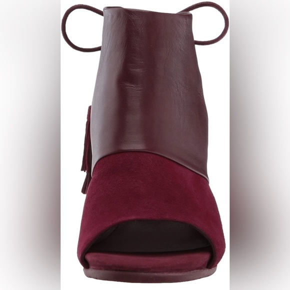 NEW Kenneth Cole Reaction Reach The Stars Peep Toe Burgundy Leather Bootie - Picture 5 of 16